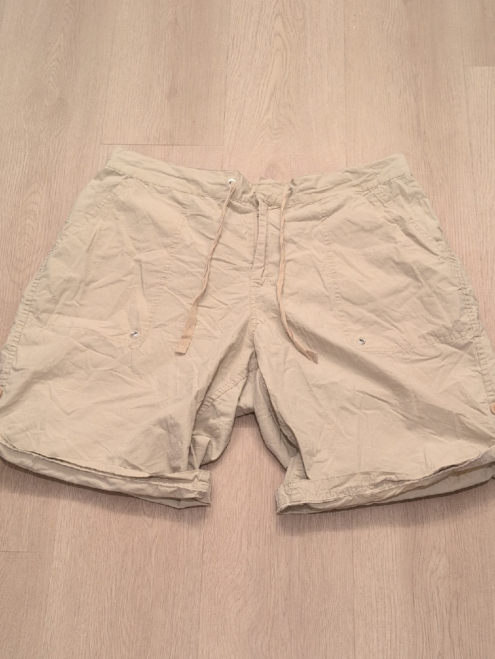 Hannah Andersson L Womens Khaki Hiking Casual Drawstring Shorts Roll Tab Pockets